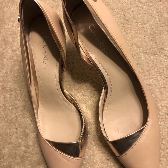 Calvin Klein heels - Picture 2 of 5